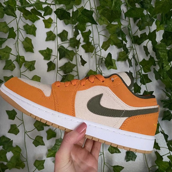 Nike Other - Air Jordan 1 Low Light Curry (8 Men)